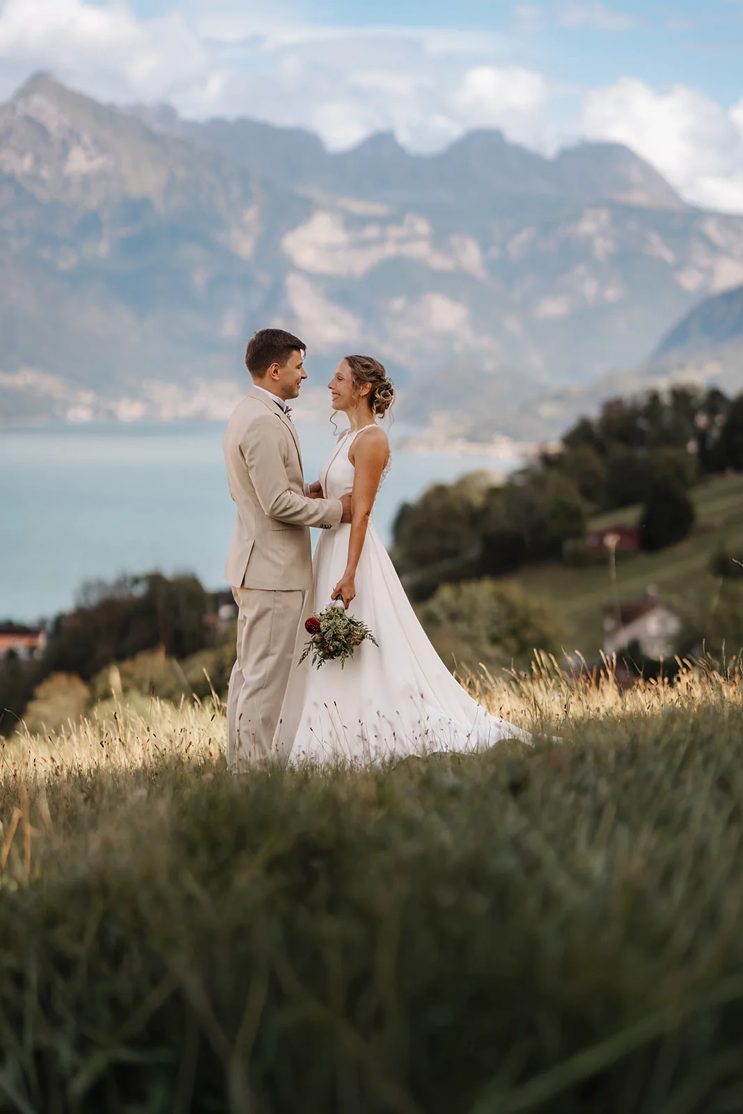 Emotionaler Moment beim Jawort, Hochzeit Seminarhotel Lihn in Glarus