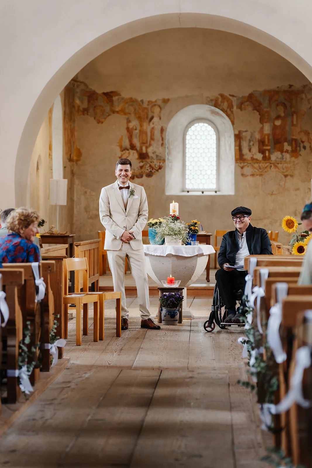Hochzeitskleid im Detail, Seminarhotel Lihn in Glarus